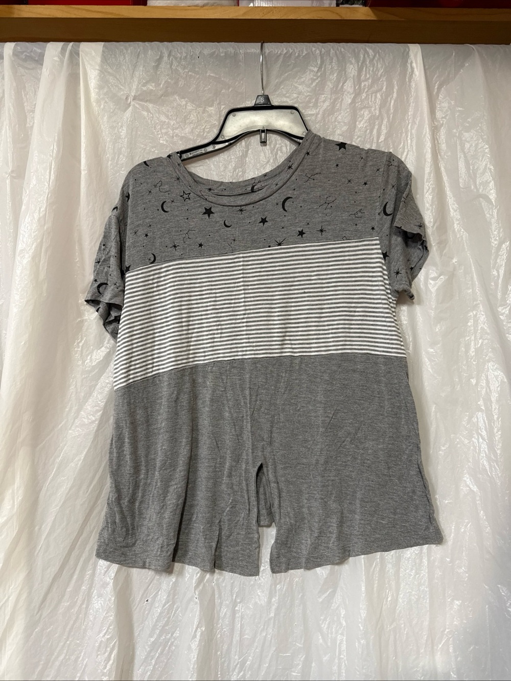 No Boundaries Gray Tee with Subtle Print large